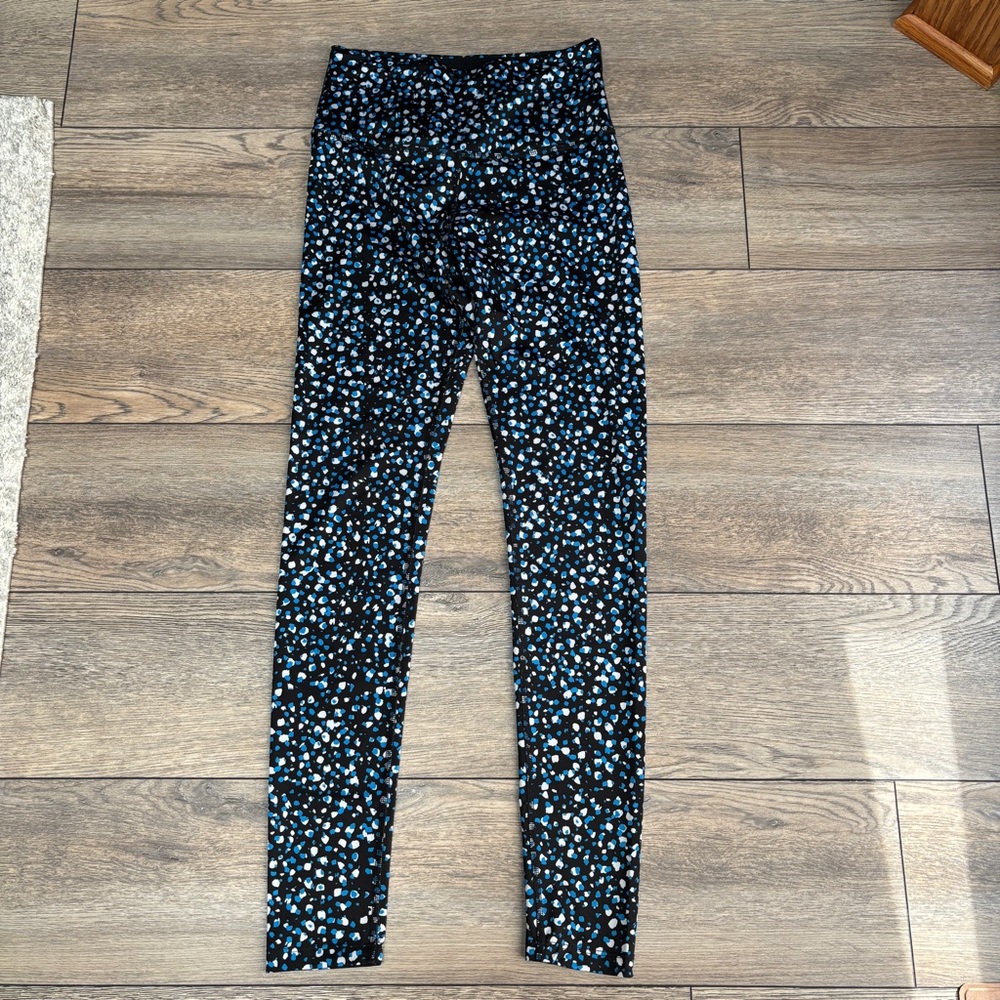 Beyond Yoga High Waist Droplets Blue Black White Midi Leggings Sz Large